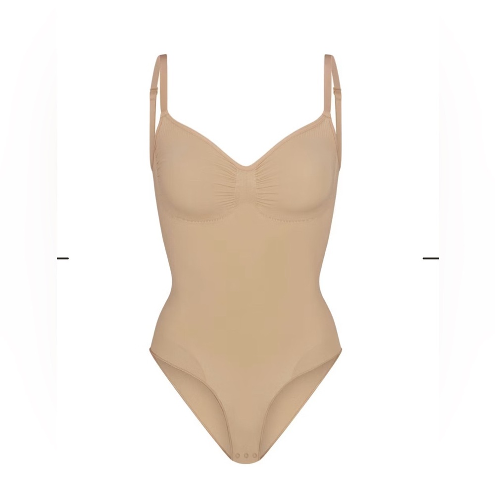 NWT SKIMS Seamless Sculpt Bodysuit Full Brief